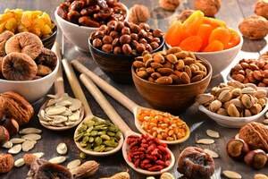 Dryfruits, Seeds & Berries